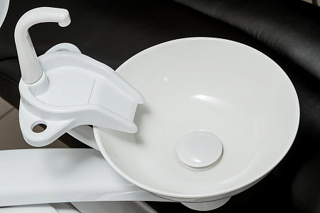 MERCURY 4800 - стоматологическая установка с нижней подачей инструментов