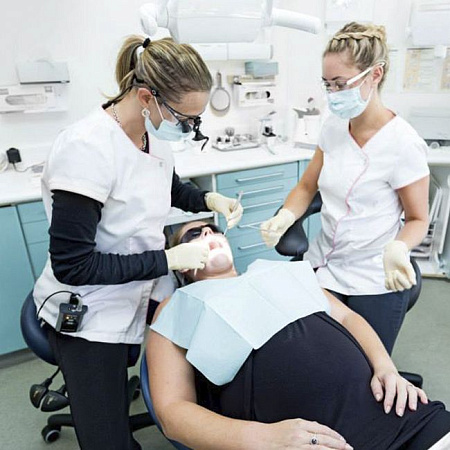 Bambach MS - эрготерапевтический стул-седло для работы с микроскопом