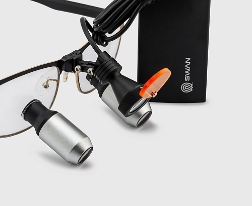 Swan Wired Light – Проводной осветитель для бинокуляр
